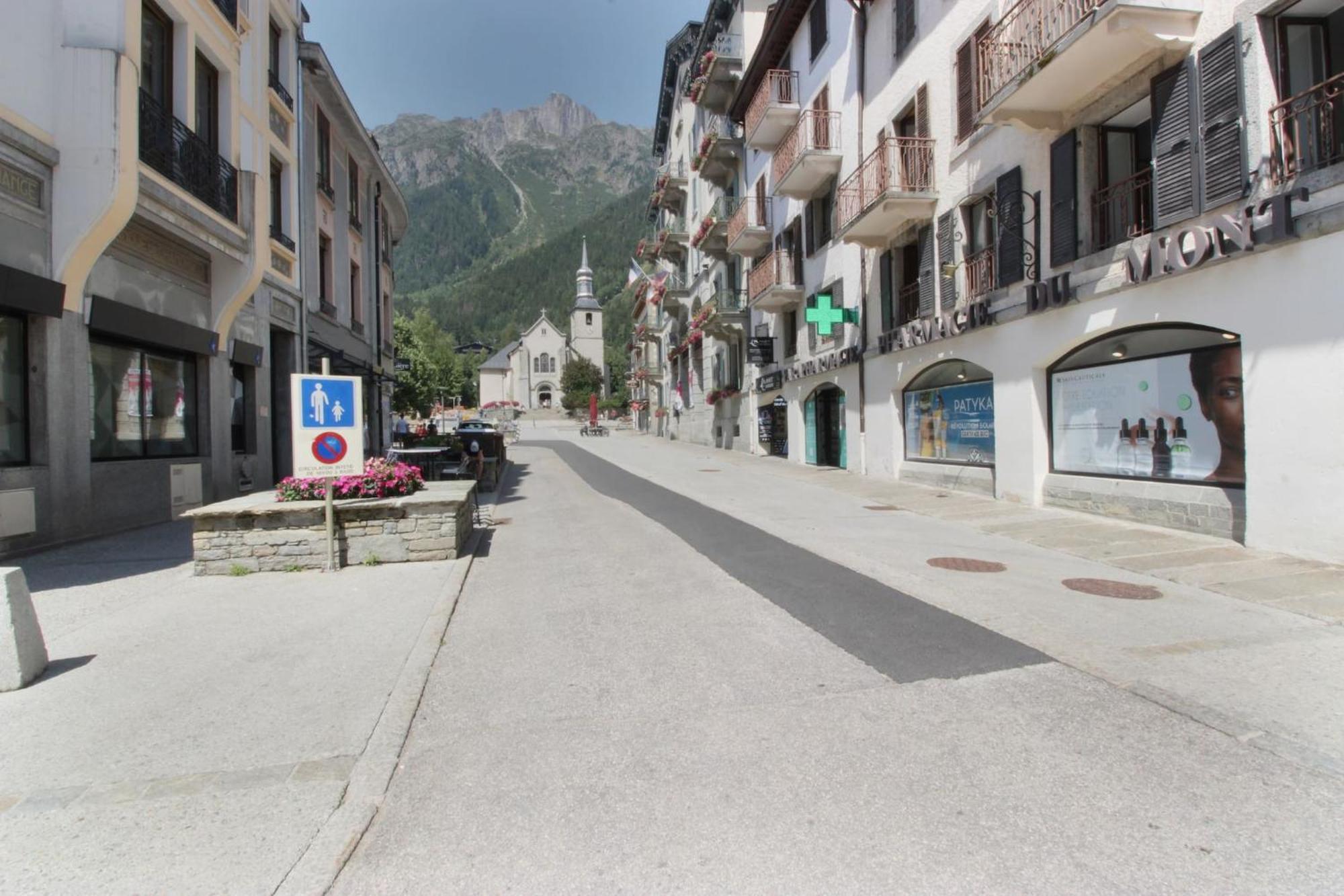 Nook 42 - The Loft - Central 2Br W/ Balcony Views Chamonix Eksteriør bilde
